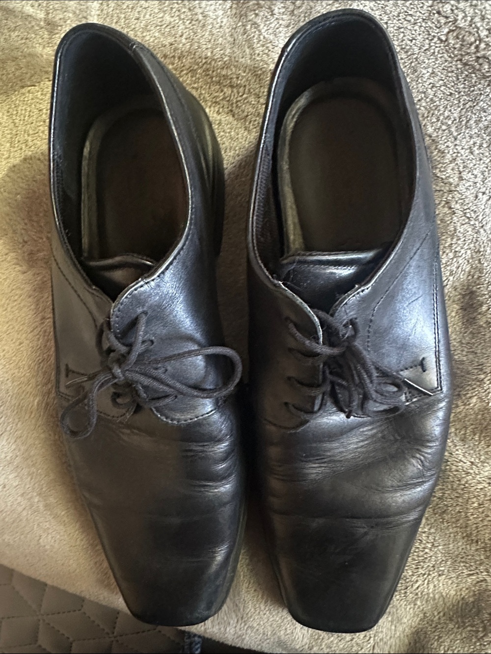 Ecco Black Leather Lace-Up Derby Shoes
